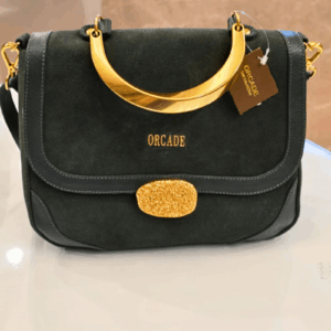 Bolsa Orcade Preta com Detalhes Dourados