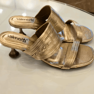 Tamanco Dourado Metálico